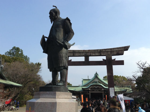 豊国神社と豊臣秀吉像