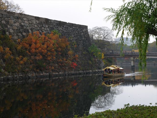 大阪城内堀（内濠）青屋門前