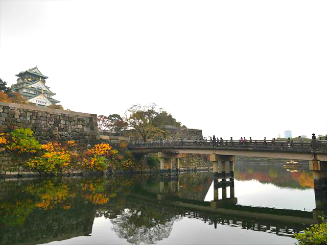 大阪城と極楽橋