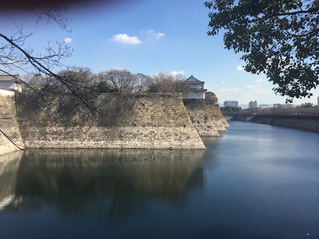 大阪城大手門横の外堀