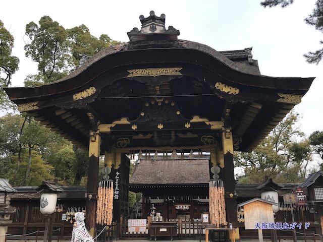 豊国神社にある豊臣秀吉の家紋「五七桐」